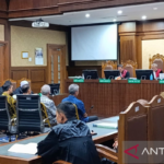 1.30 Dua Eks Kepala Balai KA Didakwa Korupsi Rugikan Negara RP1,15 Triliun