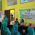 5.40 TP PKK Wakatobi Lakukan Pengenalan Pencegahan Stunting di Desa Sombu