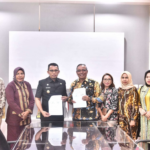 12.49 PLN UP3 Baubau dan Pemkot Tandatangani MoU PBJT Tenaga Listrik