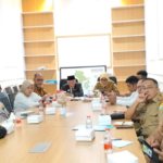 20.7 Sekda Prov. Sultra Ikuti Rakor Pengendalian Inflasi Daerah dan Sosialisasi Kebijakan Penyediaan 3 Juta Rumah