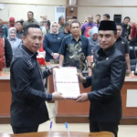 24.3 DPRD Kolaka Gelar Rapat Persetujuan Raperda Terkait APBD TA 2025